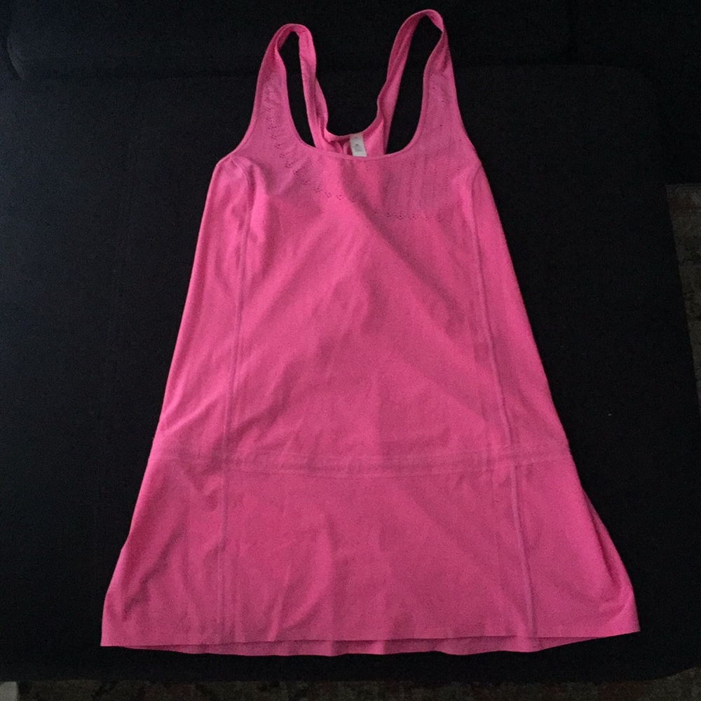Lululemon top